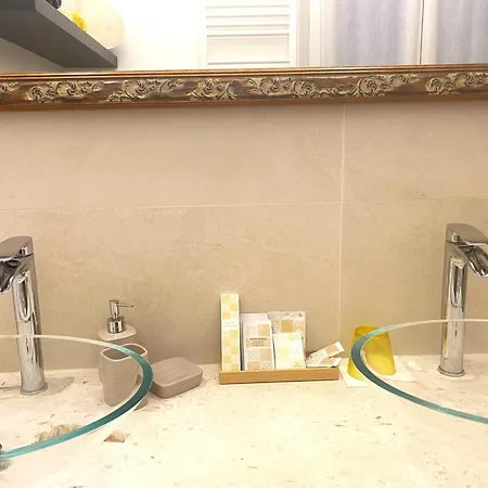 Your House * جنوة